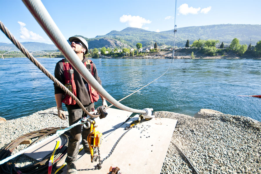 jasper bridge worker